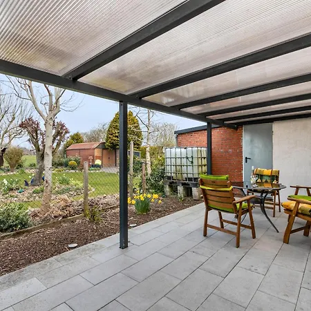 Angela * Neuenkirchen (Schleswig-Holstein)